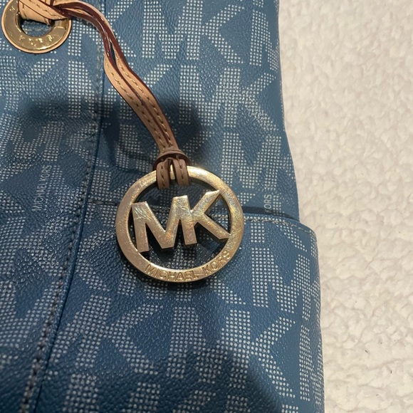 MK purse - Picture 5 of 11